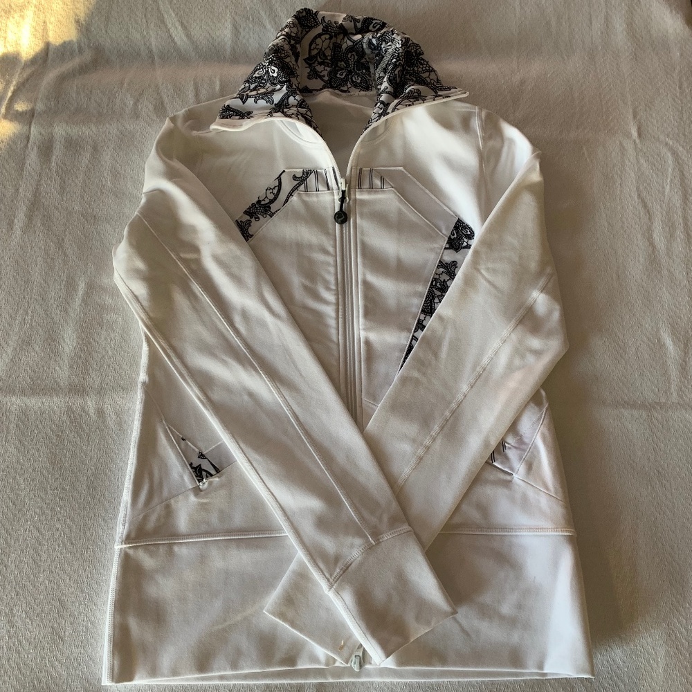 Lululemon Origami Stride Jacket, Size 6, White and Black (SE)